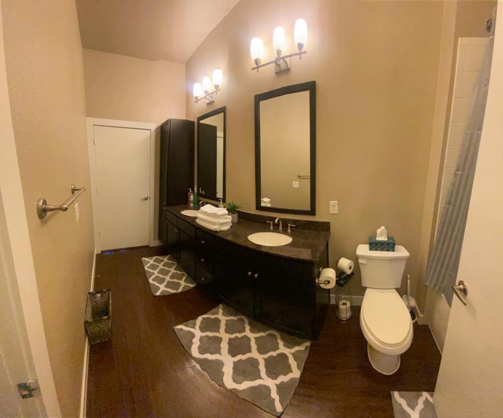 Luxury 1Br Condo Wbalcony - Galleriariver Oak Houston Eksteriør bilde